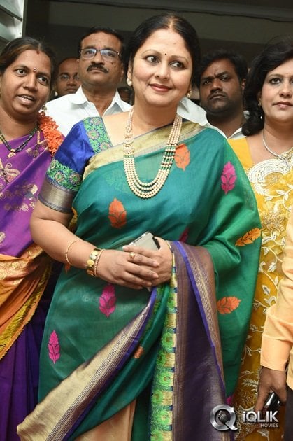 Celebs-at-Bandaru-Dattatreya-Daughter-Marriage